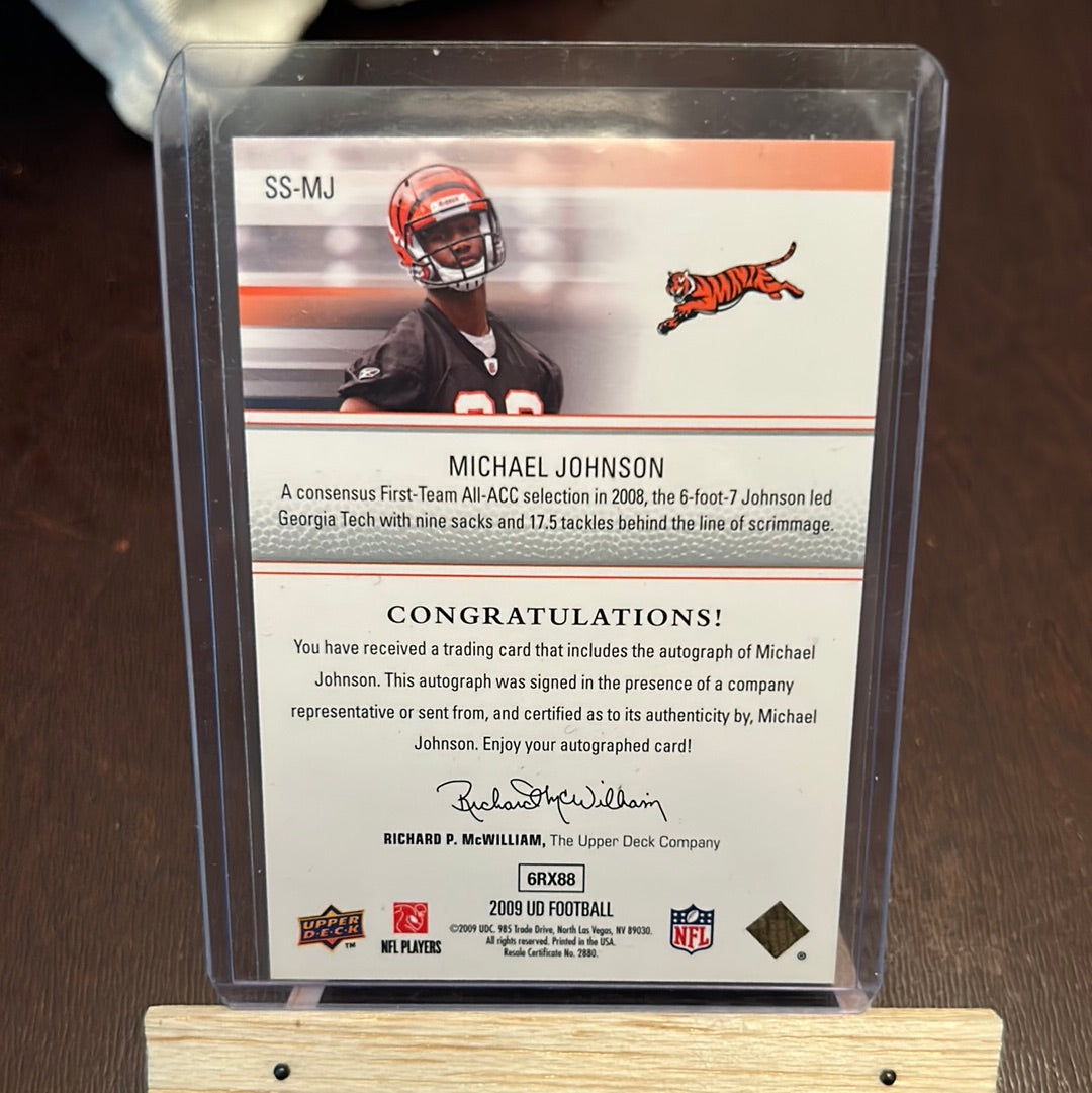 2009 Upper Deck Signature Shots Michael Johnson #SS-MJ Auto Trading Card