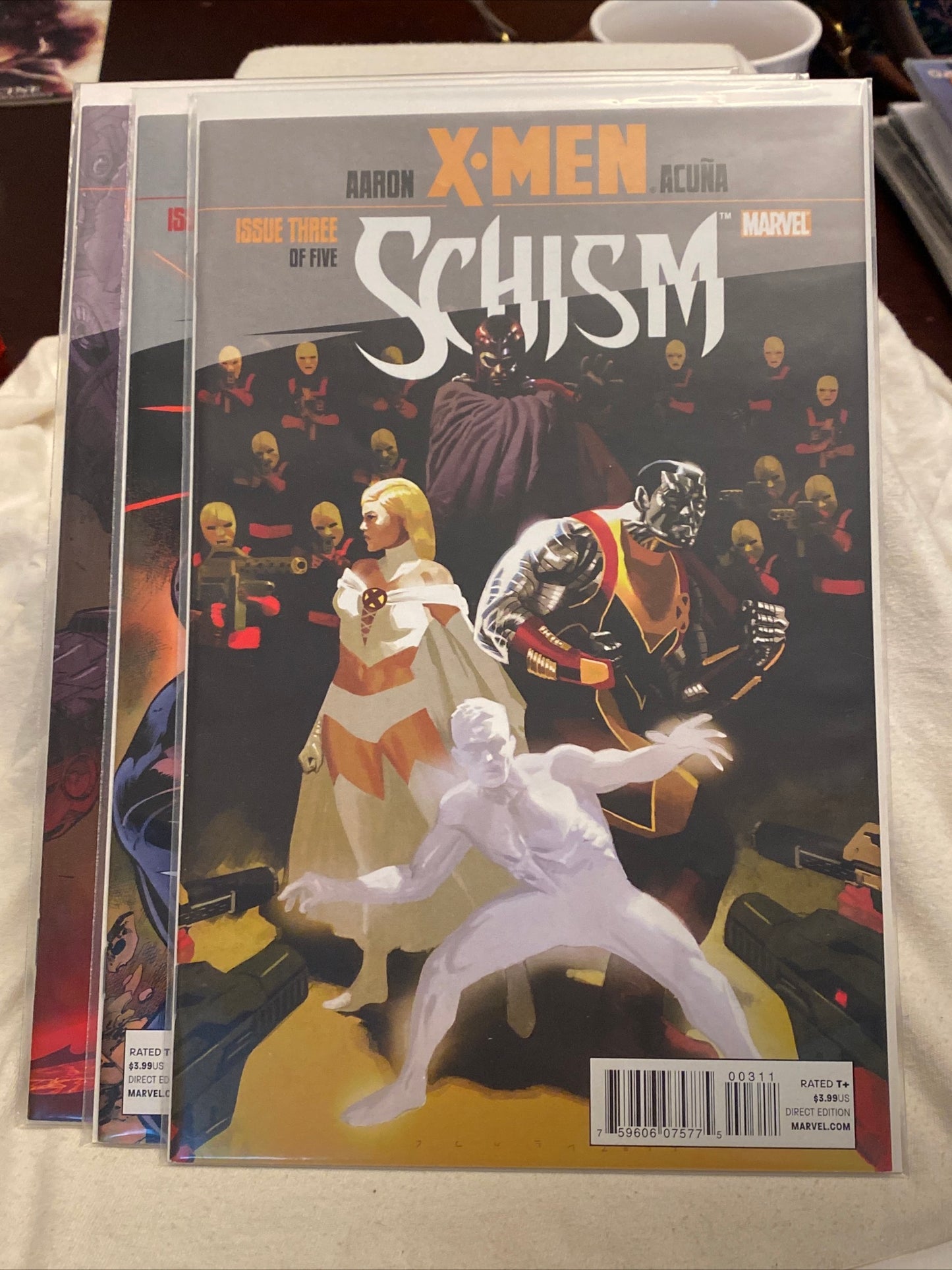 Marvel comics X-Men:Schism complete comic book set