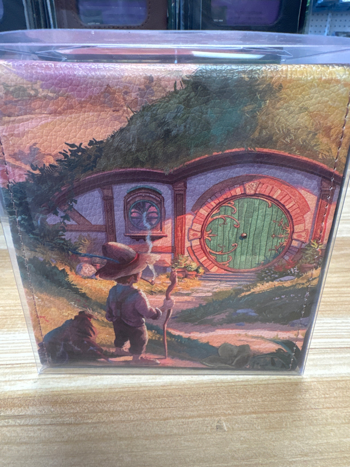 Protect: Realm Guard Halfling Tranquility V1 W/Window Deck Box