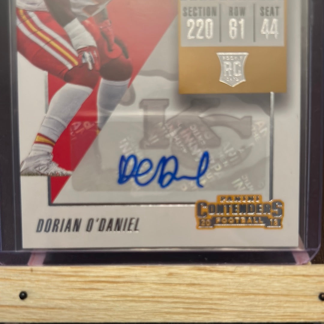 2018 Contenders Ticket/Rookie Ticket Variation Dorian O'Daniel Rookie Auto RC Trading Card