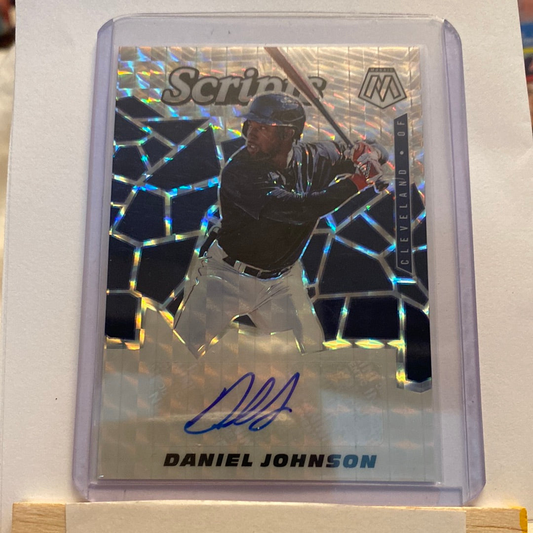 2021 Panini Daniel Johnson Autographed trading card