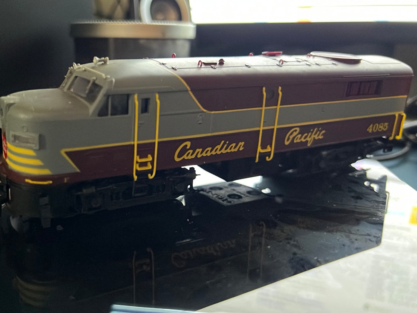 HO scale Train Proto 2000 Canadian Pacific FA2/FB2/FA2 combo