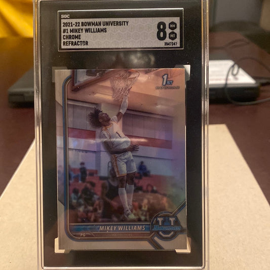 2021-22 Bowman University Mikey Williams 1st Bowman Chrome Refractor SP SGC-8 Trading Card