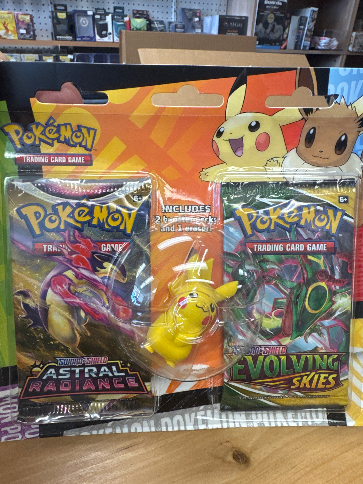 Pokemon TCG: 2 pack blister with Eraser