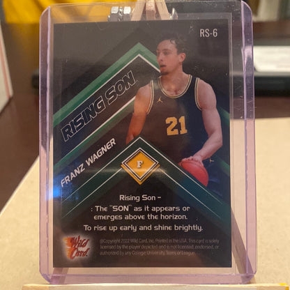 2021-22 Wild Card Rising Son Green Holo Lux Chase #RS-6 Franz Wagner 3/5 Trading Card