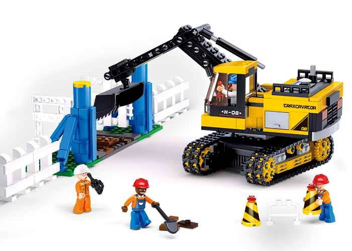 Model Bricks: Construction Traxcavator Building Brick Kit (614 pcs)
