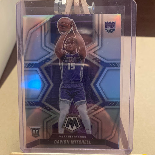 2021-22 Panini Mosaic DAVION MITCHELL Silver Prizm Rookie RC #208 Kings Trading Card