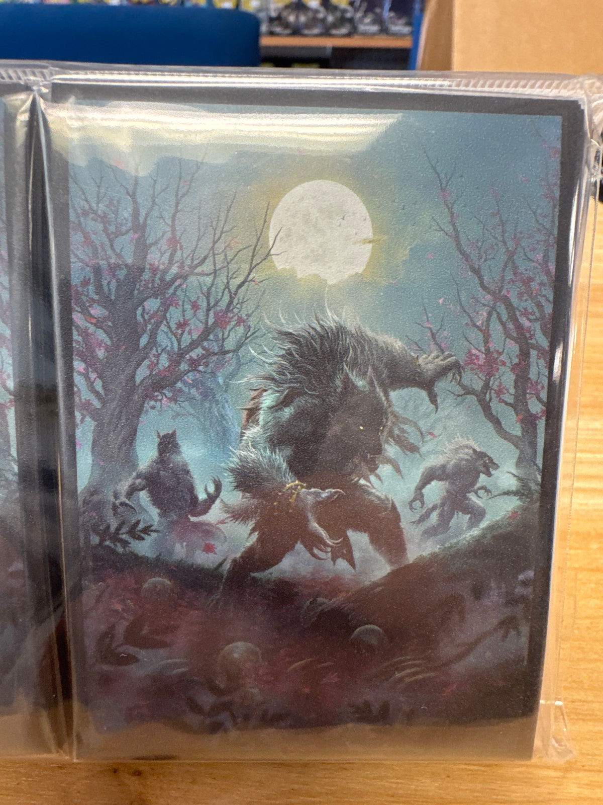 Protect: Realm Guard Werewolf Sleeves 100ct.
