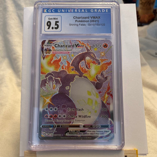 Pokémon TCG Charizard VMAX Shining Fates CGC9.5