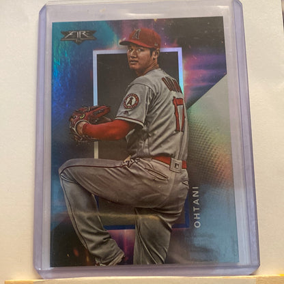 2019 Topps Fire Shohei Ohtani EnFuego Blue Chip trading card