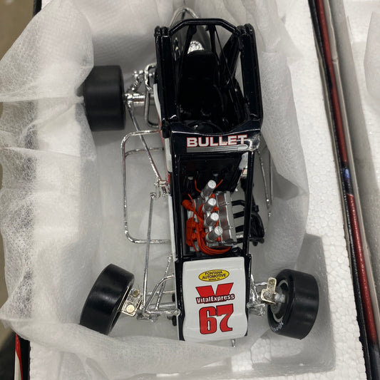 2005 Action 1/24 diecast Midget Steve Kinser Chili Bowl