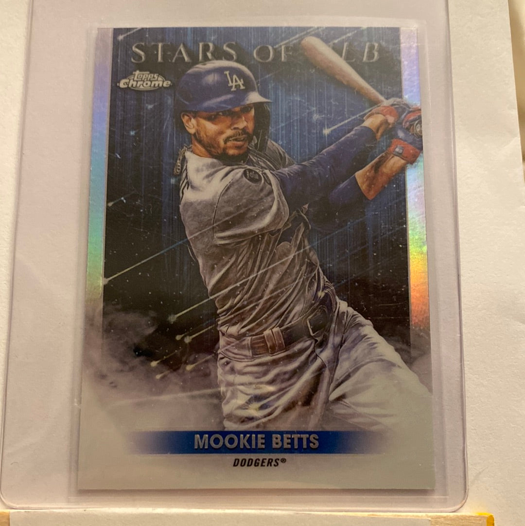 2022 Topps Chrome Mookie Betts Stars of MLB trading card