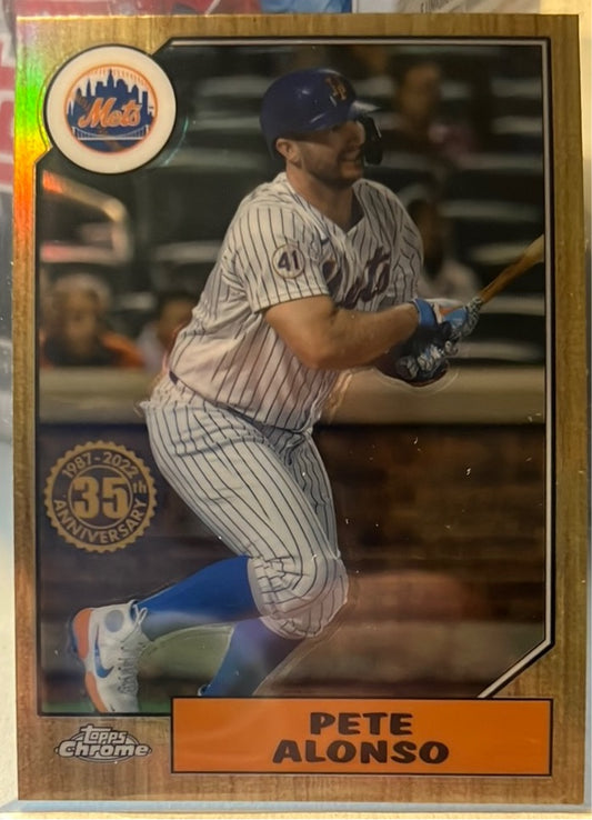 2022 Topps Chrome Baseball Pete Alonso Trading Card