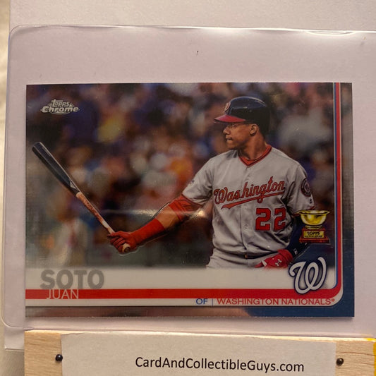 2019 Topps Chrome Juan Soto trading card