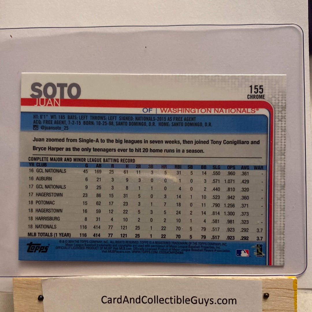 2019 Topps Chrome Juan Soto trading card