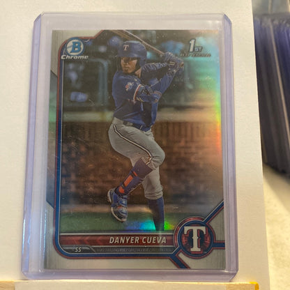 2022 Bowman Chrome Danver Cueva Refractor trading card