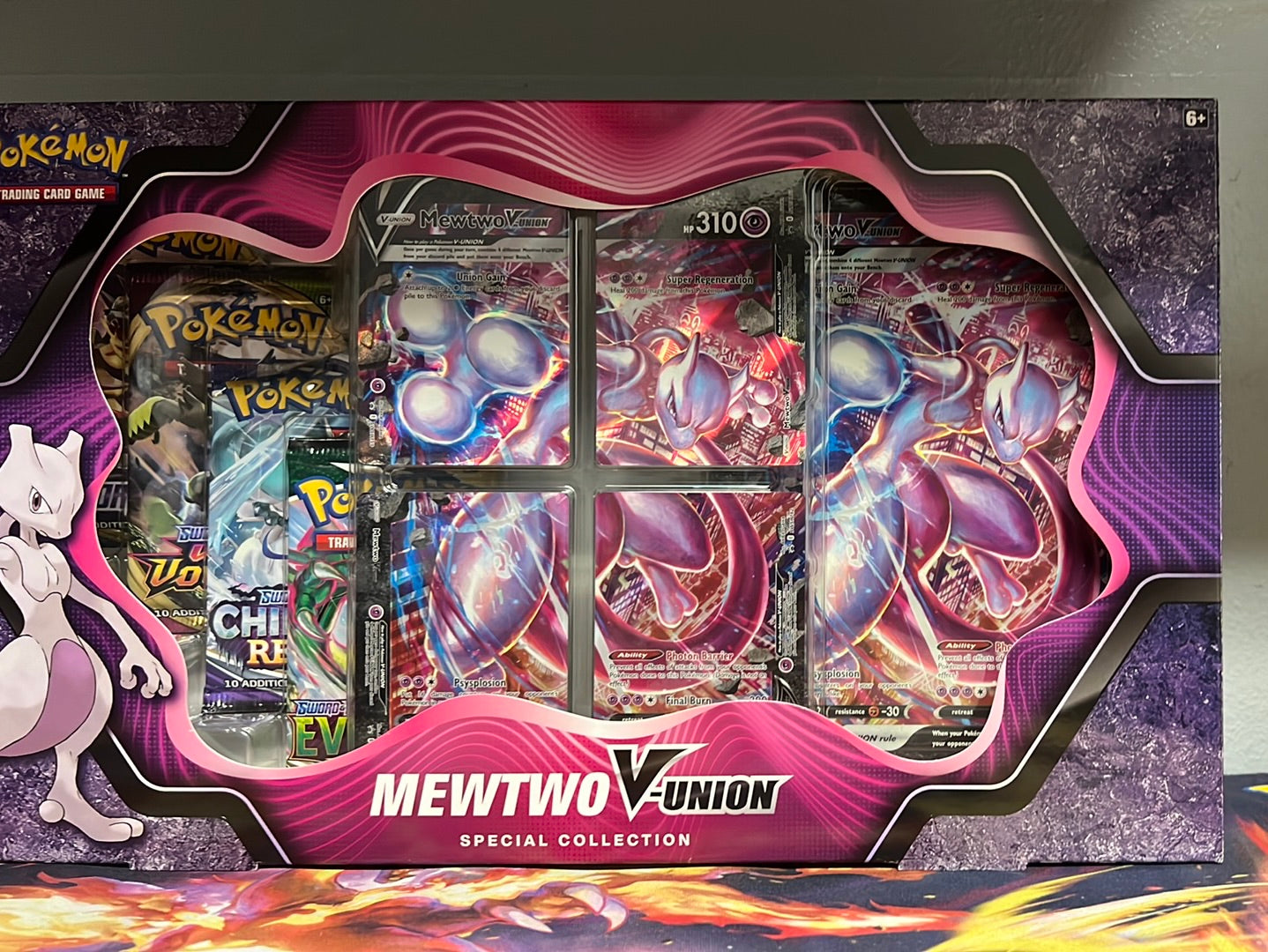 Pokemon TCG Mewtwo V-union box